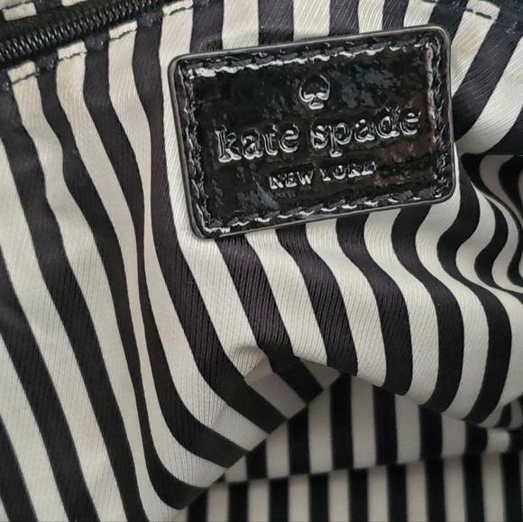 Kate Spade Black Cow Hide Leather Crossbody/Satchel Purse Classic Look Medium - Picture 7 of 8